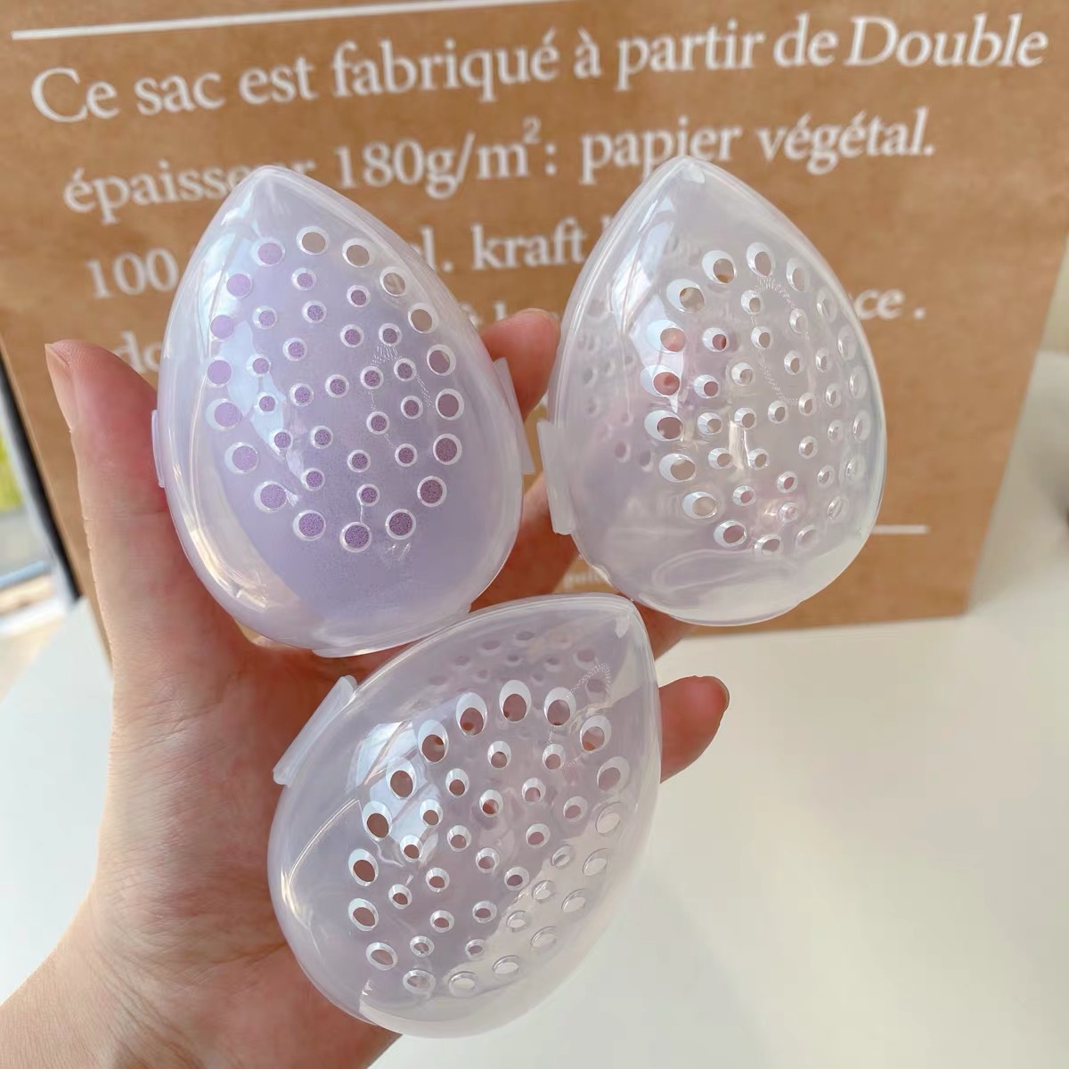 Beauty Makeup Egg - Empty Makeup Sponge Storage Box Plastic