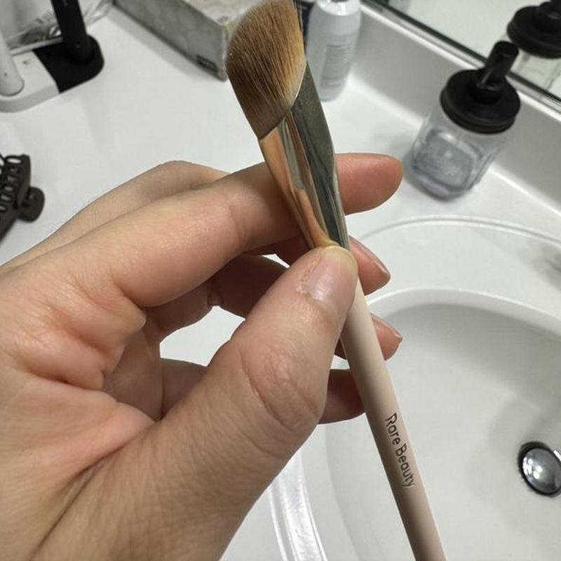 Rare Beauty Makeup Tool Kit Lo - Rare Beauty Makeup Kit ulasan dan harga