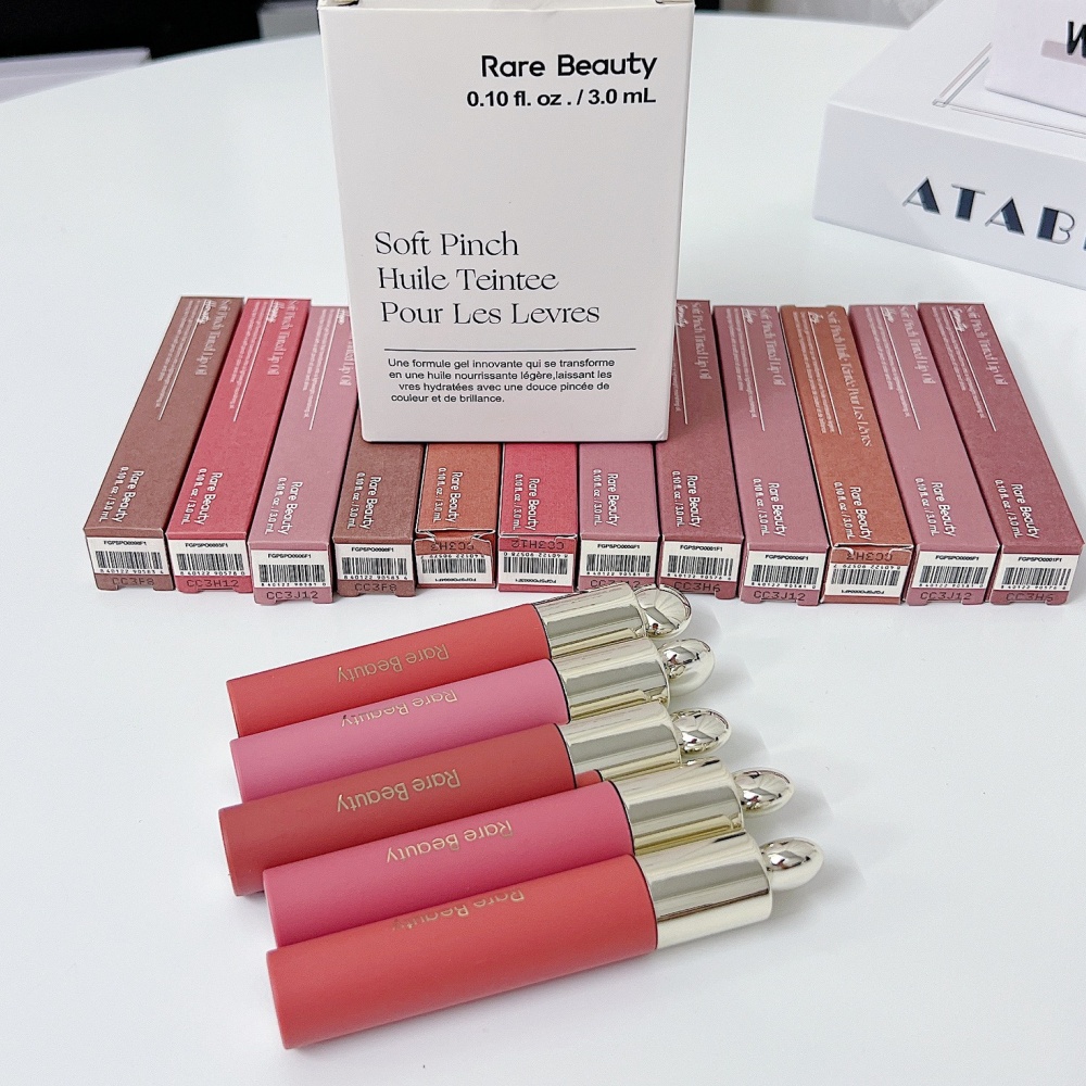 Rare Beauty New Smooth Liquid  - Rare Beauty Makeup Kit ulasan dan harga